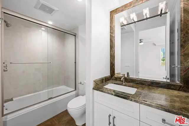 $9,000 | 816 South Catalina Avenue, Redondo Beach, CA 90277