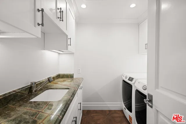 $9,000 | 816 South Catalina Avenue, Redondo Beach, CA 90277