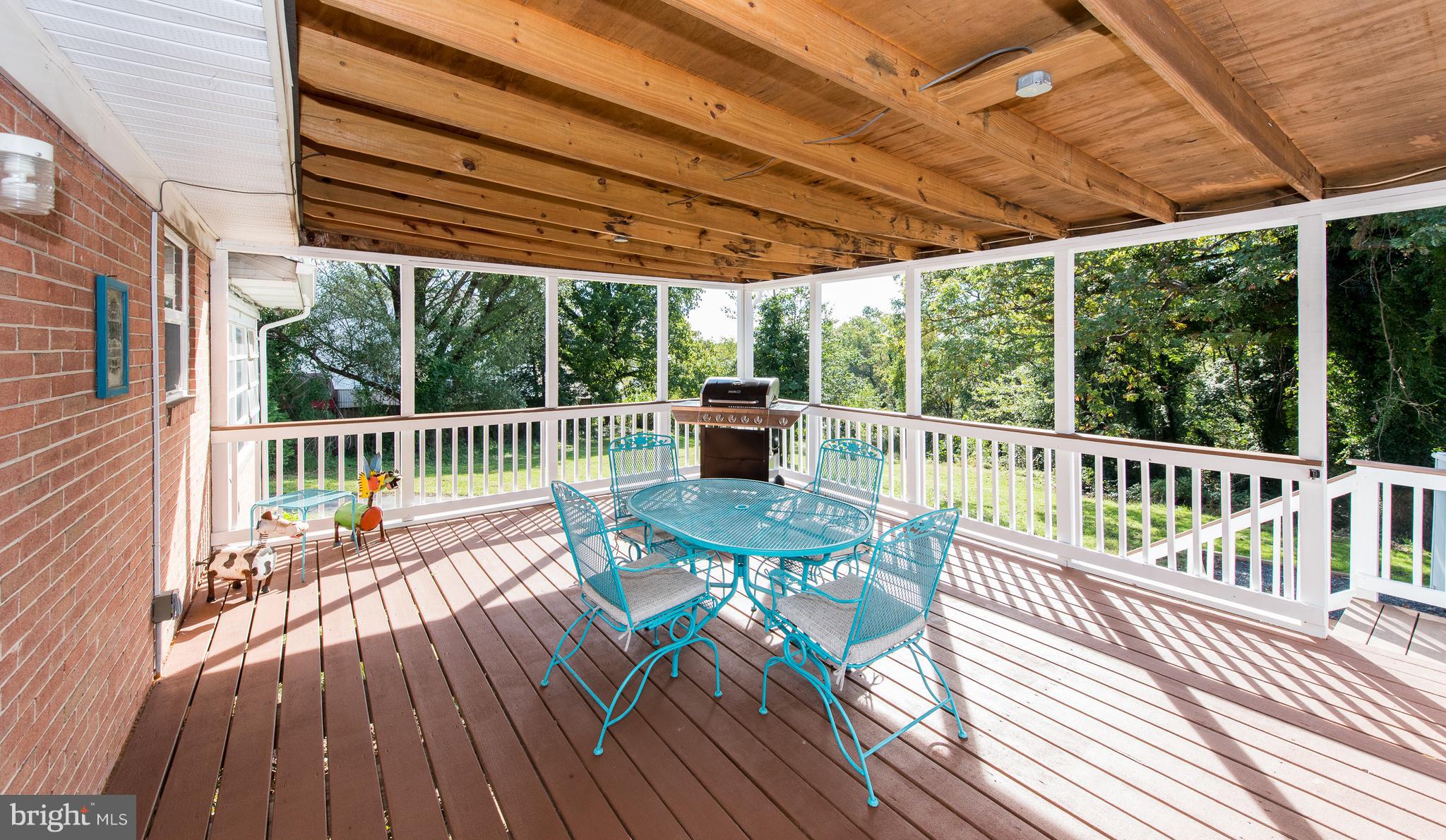 6047 Old Washington Road Elkridge, MD 21075 - Photo 28 of 33 Deck
