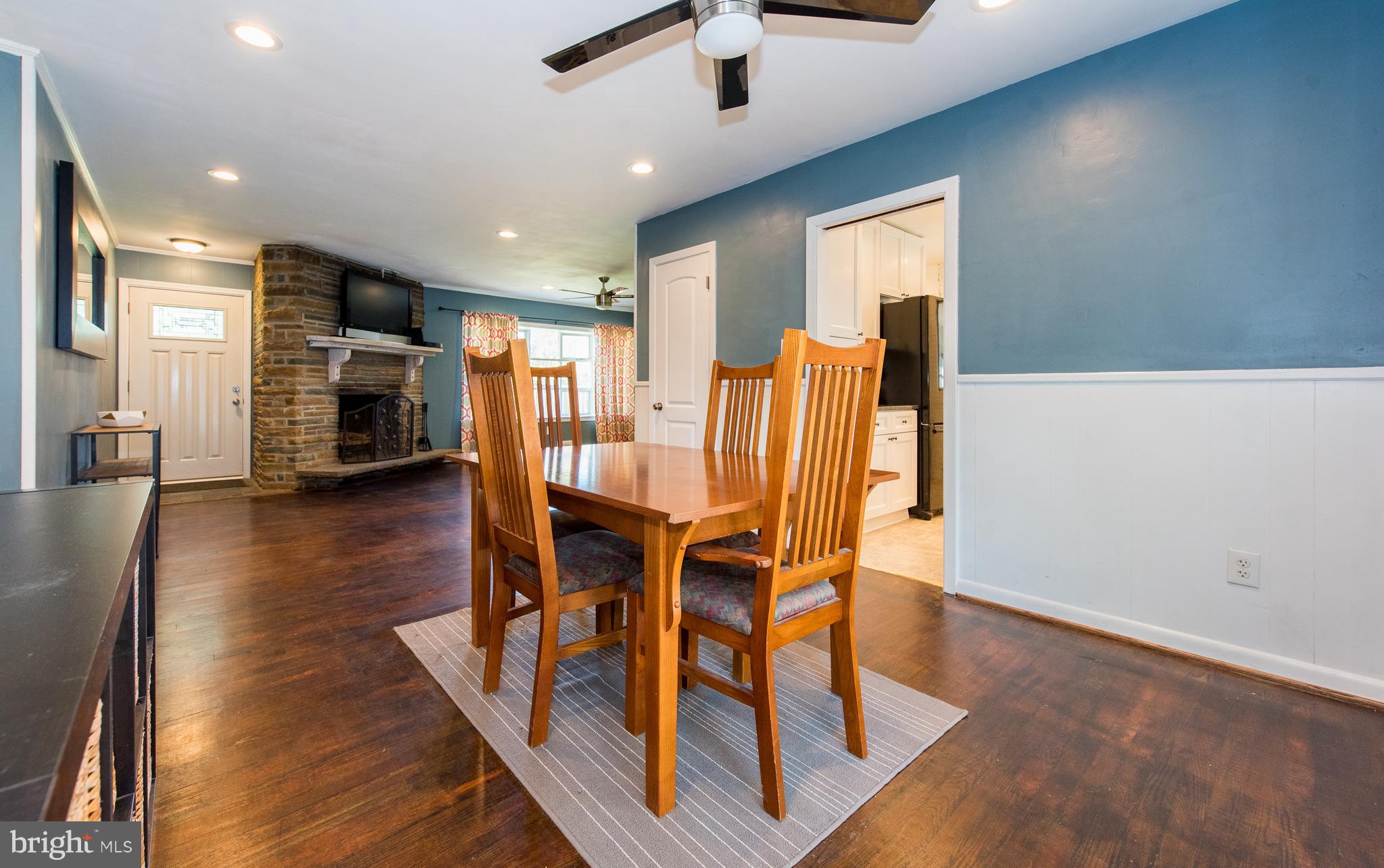 6047 Old Washington Road Elkridge, MD 21075 - Photo 5 of 33 Dining Room