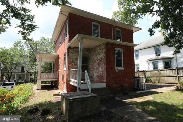 $400,000 | 3604 Perry Street, Mount Rainier, MD 20712