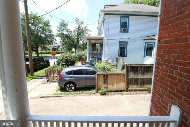 $400,000 | 3604 Perry Street, Mount Rainier, MD 20712