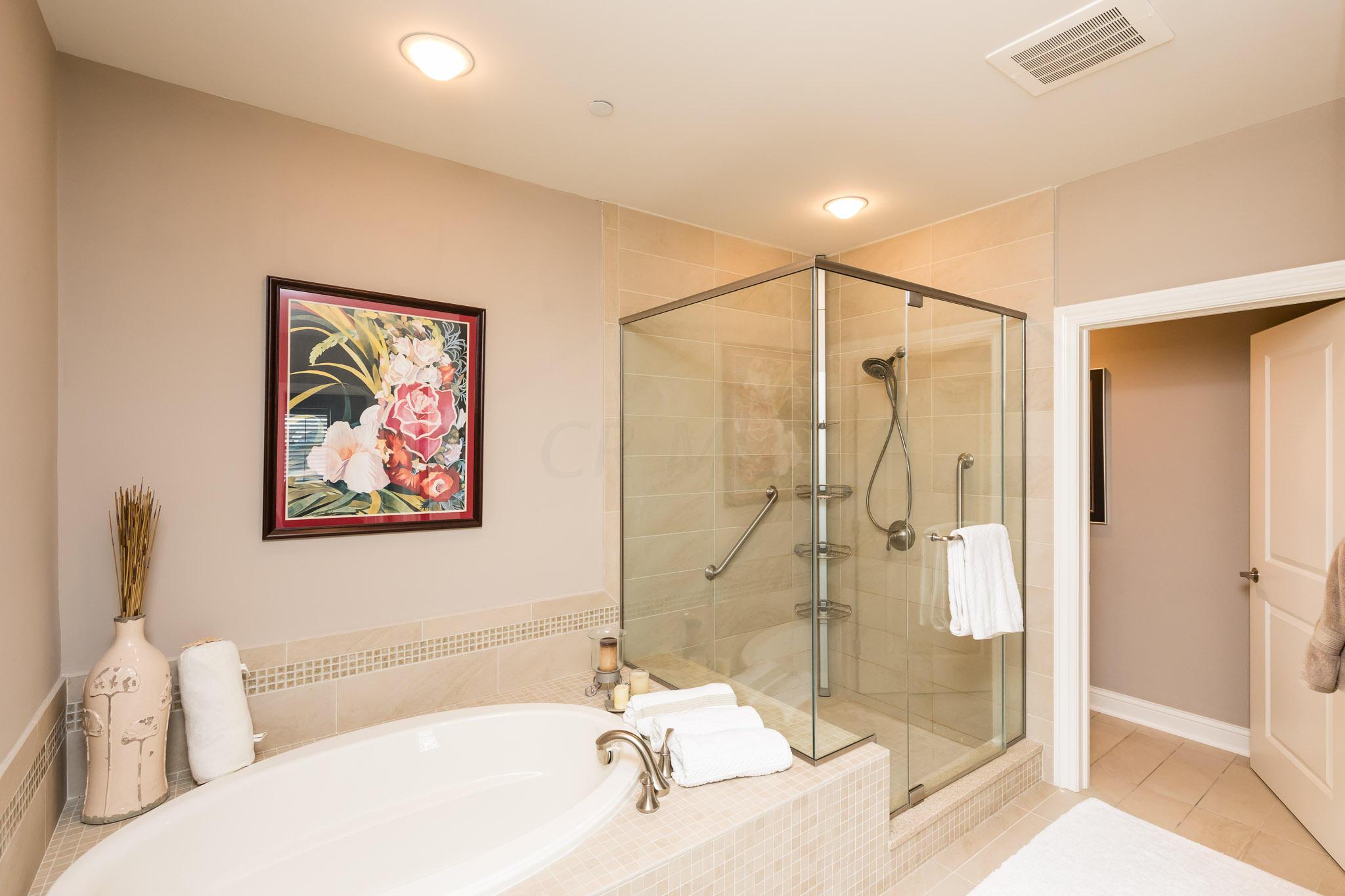 3175 Tremont Road, Unit 312 Columbus, OH 43221 - Photo 24 of 30
