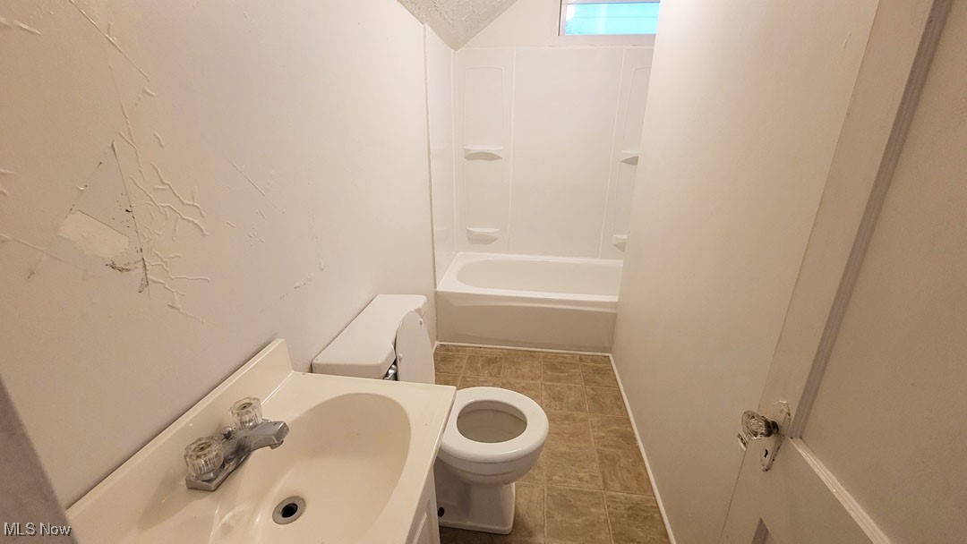 2088 Fulton Road Cleveland, OH 44113 - Photo 11 of 14 Gallery Image 11