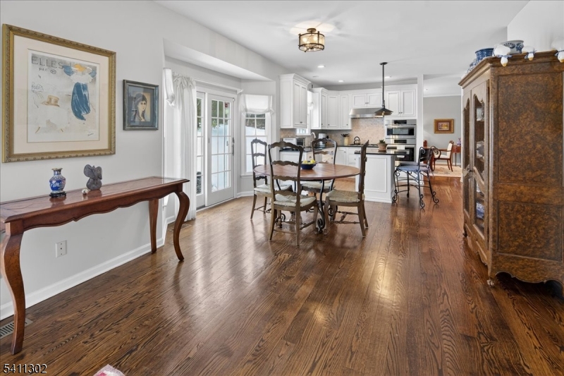 9 Winged Foot Court Skillman, NJ 08558 - Photo 15 of 35