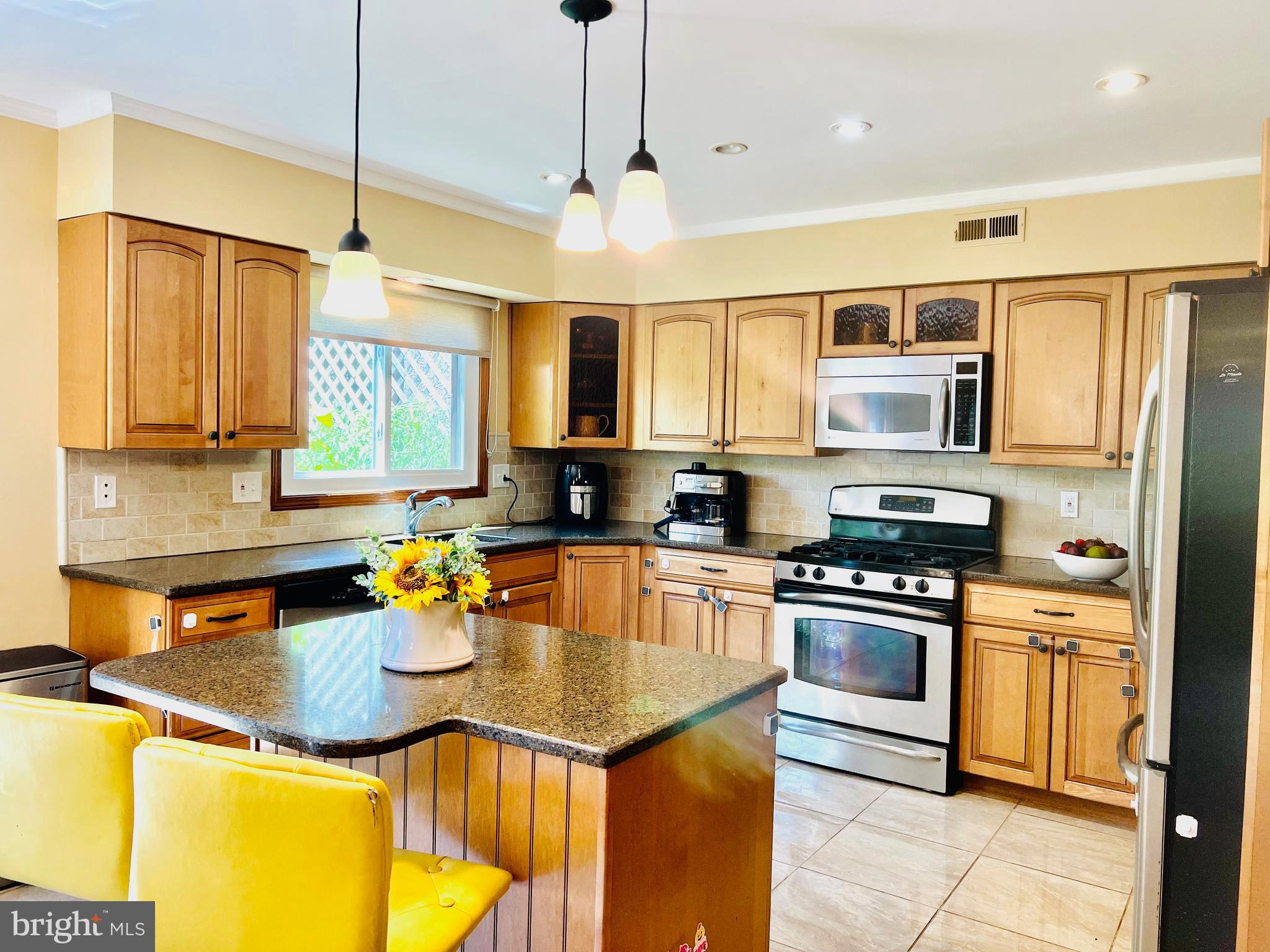 8816 Ridge Avenue, Unit 13 Philadelphia, PA 19128 - Photo 12 of 23 Gallery Image 12