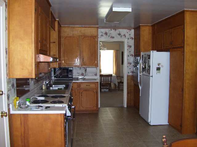 102 New Perry Road Greenville, SC 29617 - Photo 3 of 9 Gallery Image 3