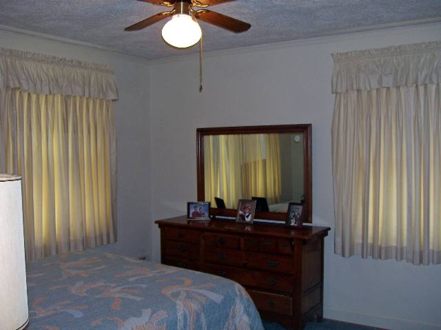 102 New Perry Road Greenville, SC 29617 - Photo 4 of 9 Gallery Image 4