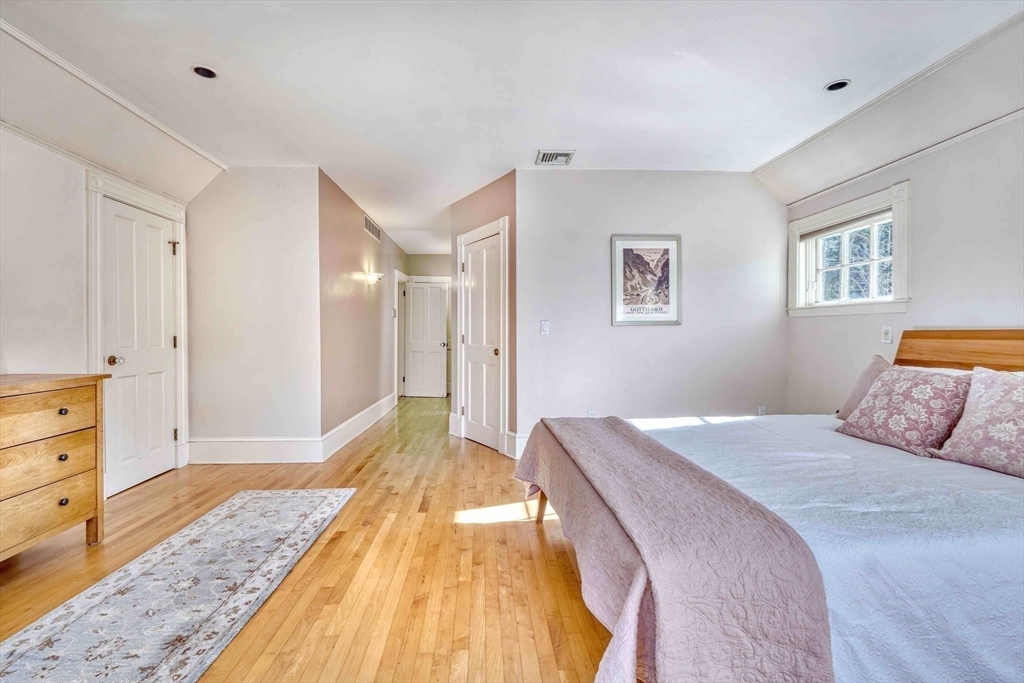 257 Concord Road Lincoln, MA 01773 - Photo 20 of 41 Gallery Image 20