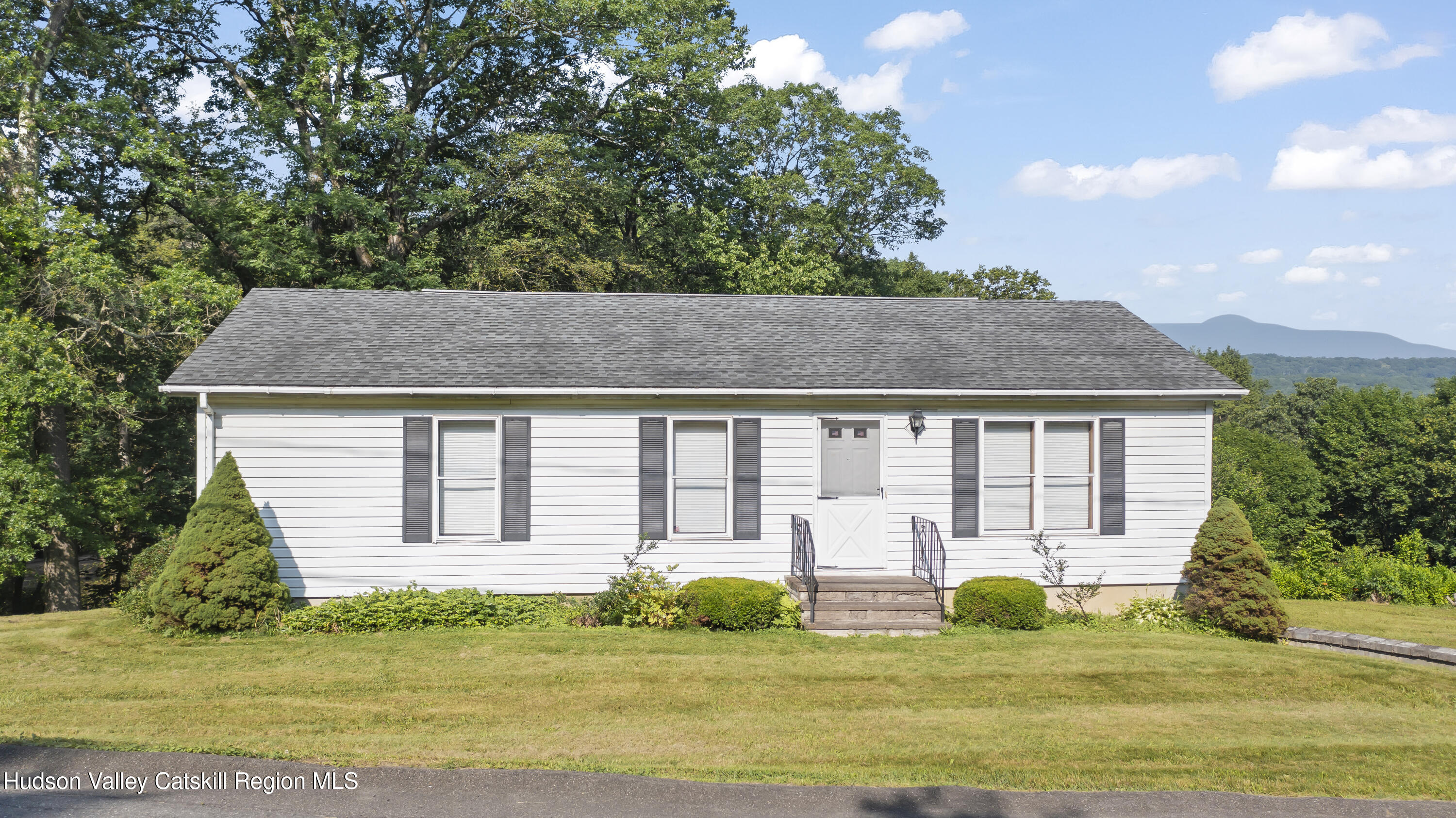 41 Cheviot Road Germantown, NY 12526 - Photo 21 of 28 DJI_0635 (1)
