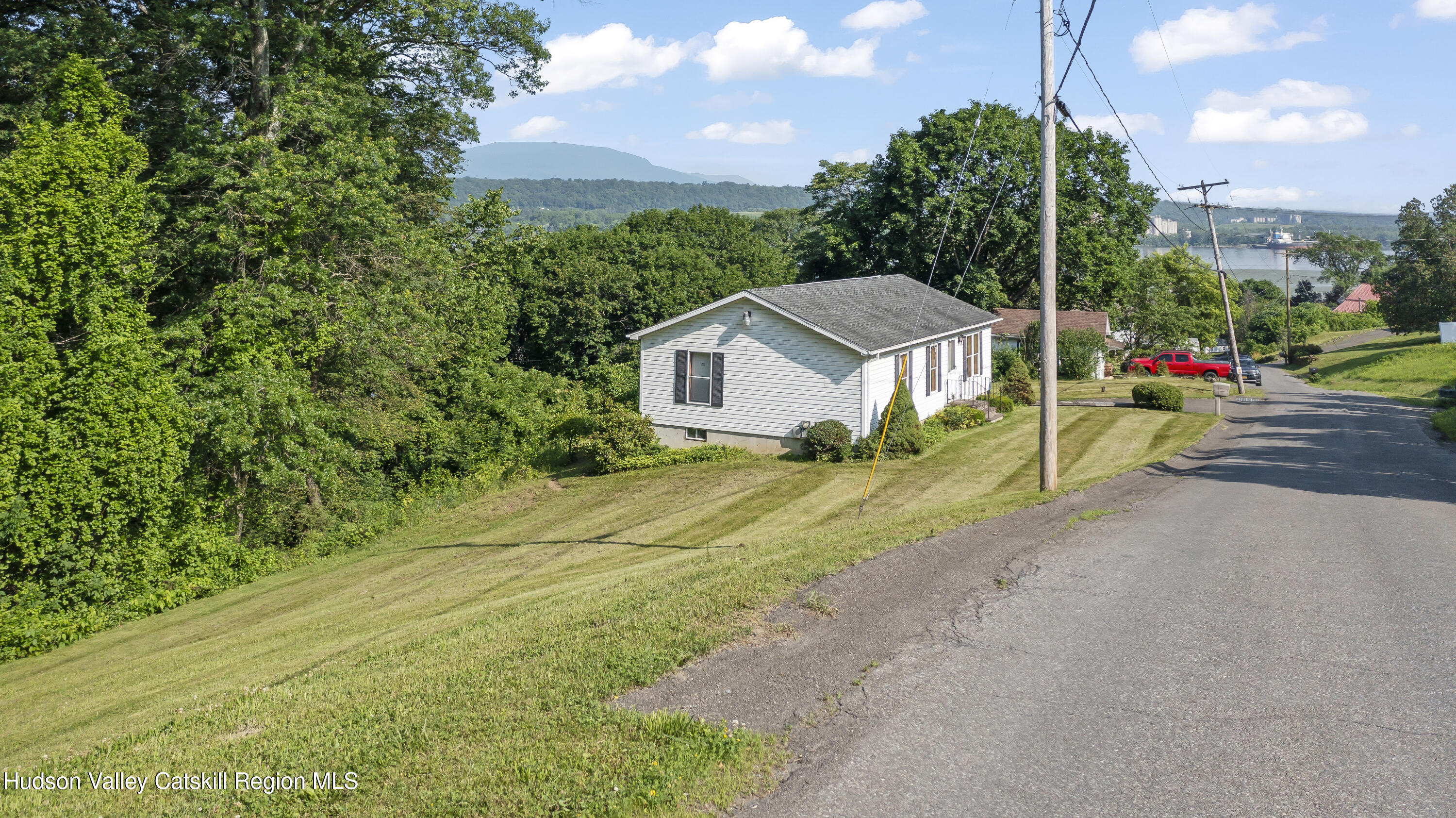41 Cheviot Road Germantown, NY 12526 - Photo 22 of 28 DJI_0661 (1)