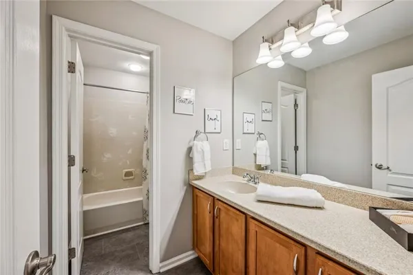 $485,000 | 3900 Old Atlanta Station Drive, Atlanta, GA 30339