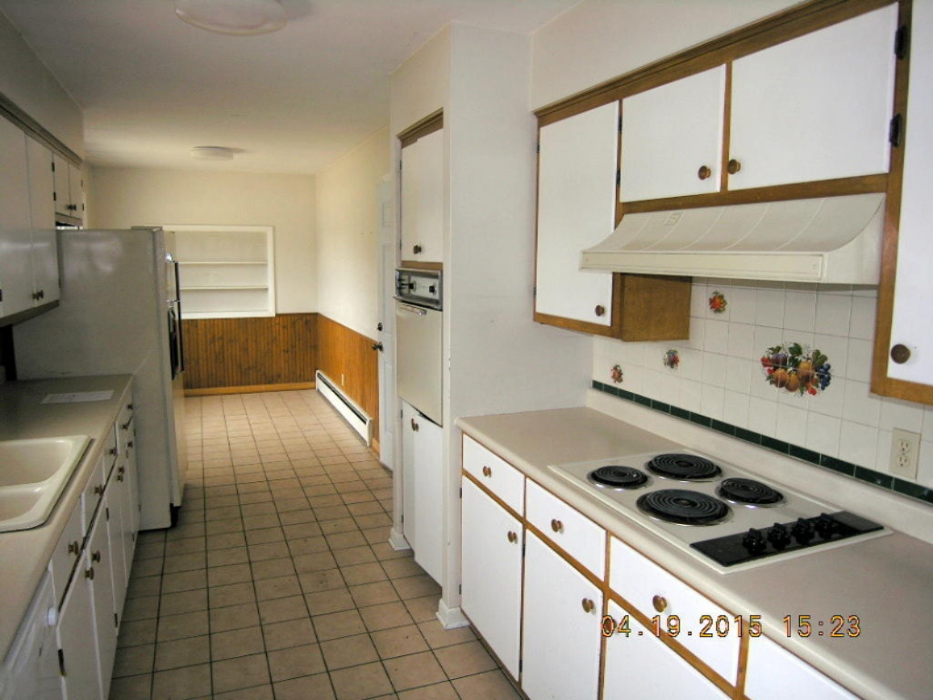 113 West Kilgore Road Portage, MI 49002 - Photo 16 of 19 DSCN3147