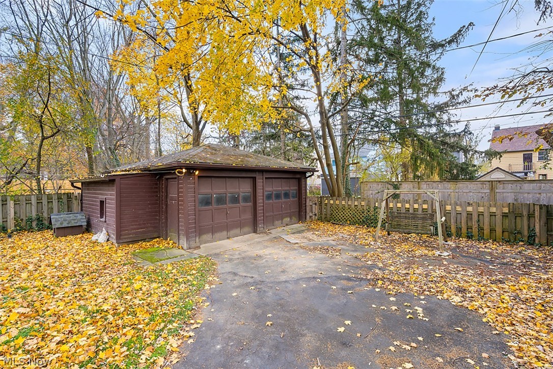 1030 Allston Road Cleveland, OH 44121 - Photo 31 of 32 Gallery Image 31