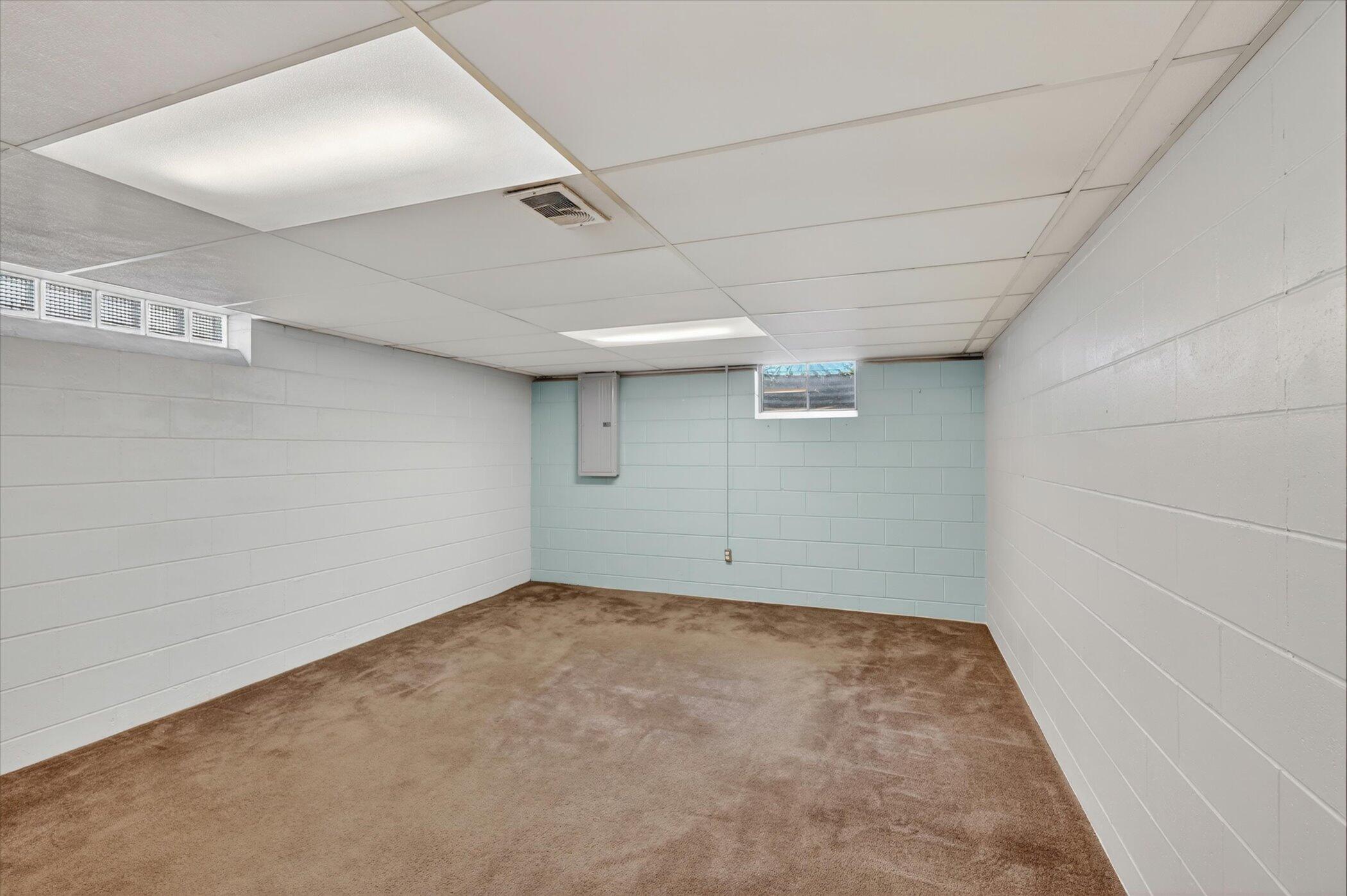 814 North Drake Road Kalamazoo, MI 49006 - Photo 27 of 44 Rec Room (4)