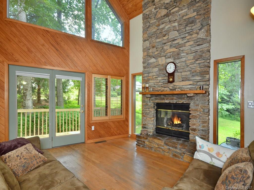 1233 Old Fort Road Fairview, NC 28730 - Photo 2 of 18 Gallery Image 2