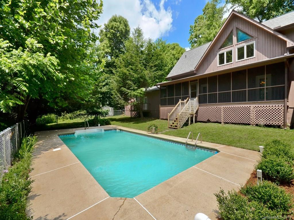1233 Old Fort Road Fairview, NC 28730 - Photo 17 of 18 Gallery Image 17