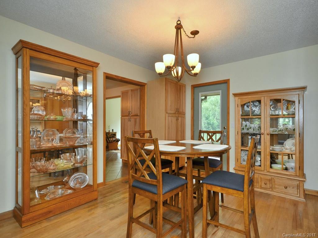 1233 Old Fort Road Fairview, NC 28730 - Photo 3 of 18 Gallery Image 3