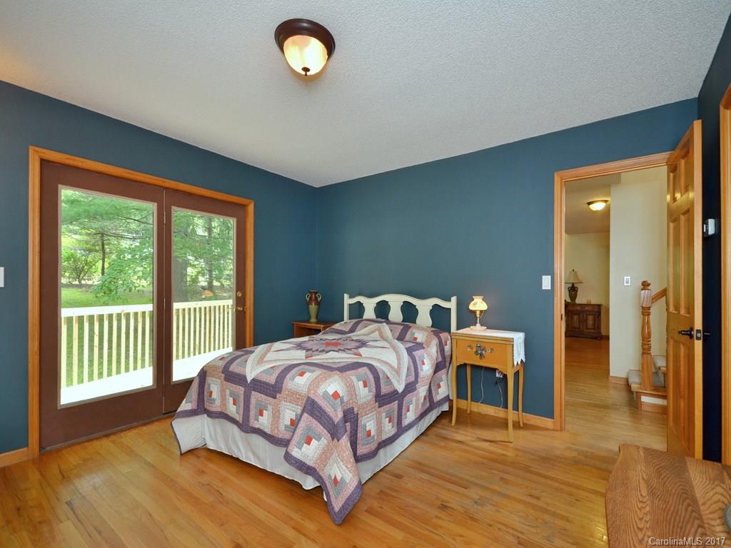 1233 Old Fort Road Fairview, NC 28730 - Photo 7 of 18 Gallery Image 7