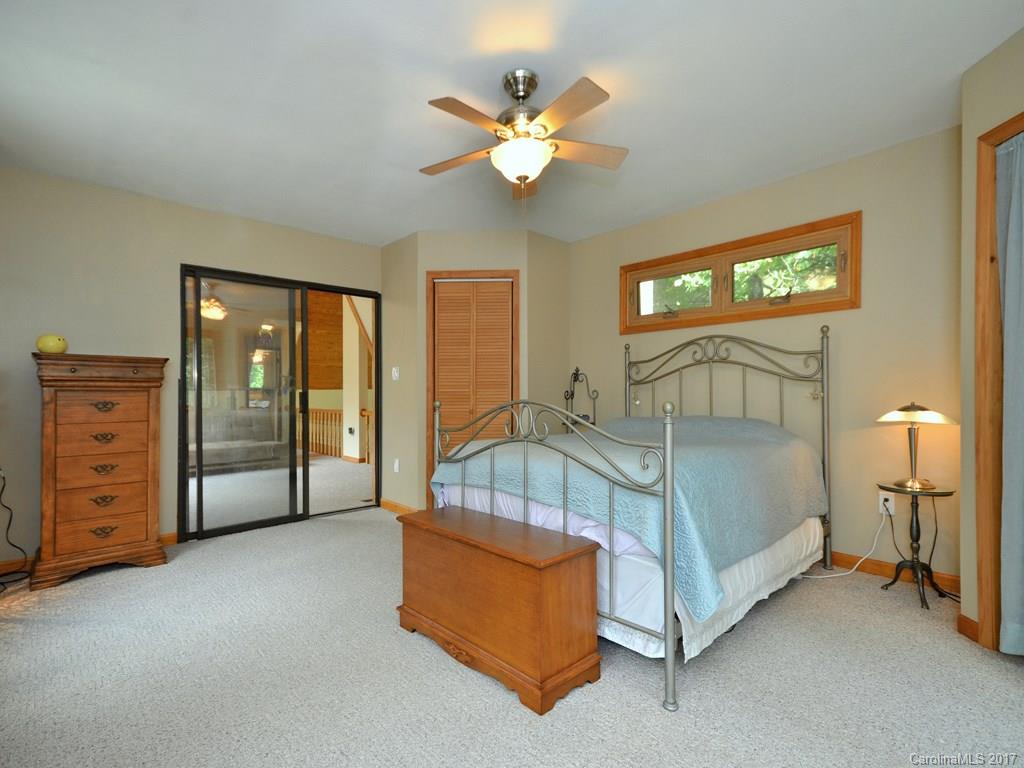 1233 Old Fort Road Fairview, NC 28730 - Photo 10 of 18 Gallery Image 10