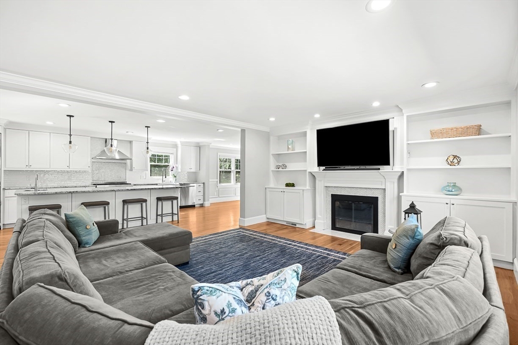 21 Willowdale Road Winchester, MA 01890 - Photo 12 of 42