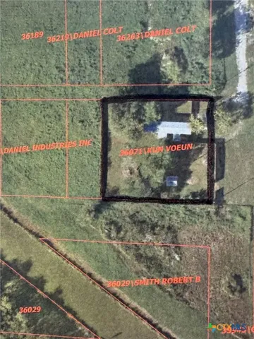 a view of outdoor space