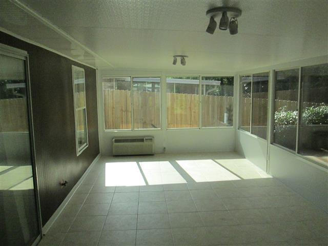684 Randall Roberts Road Fort Walton Beach, FL 32547 - Photo 34 of 44 682 Randall Roberts_ Florida Room