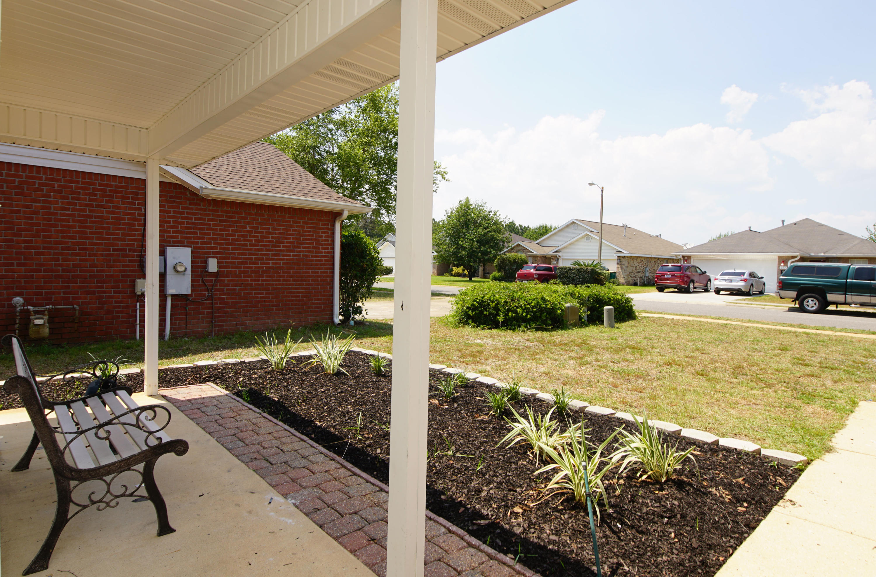 684 Randall Roberts Road Fort Walton Beach, FL 32547 - Photo 5 of 44 684 Randall Roberts_Front Porch