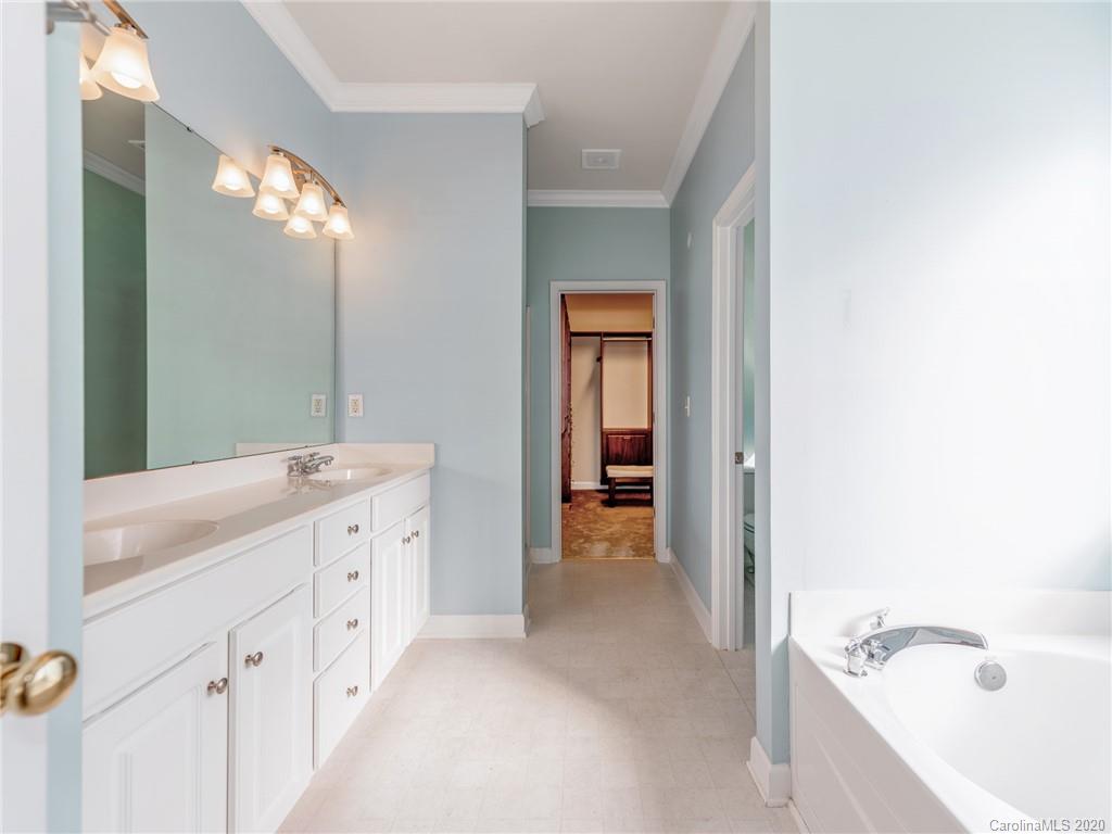 8715 Camberly Road Huntersville, NC 28078 - Photo 25 of 40 Gallery Image 25