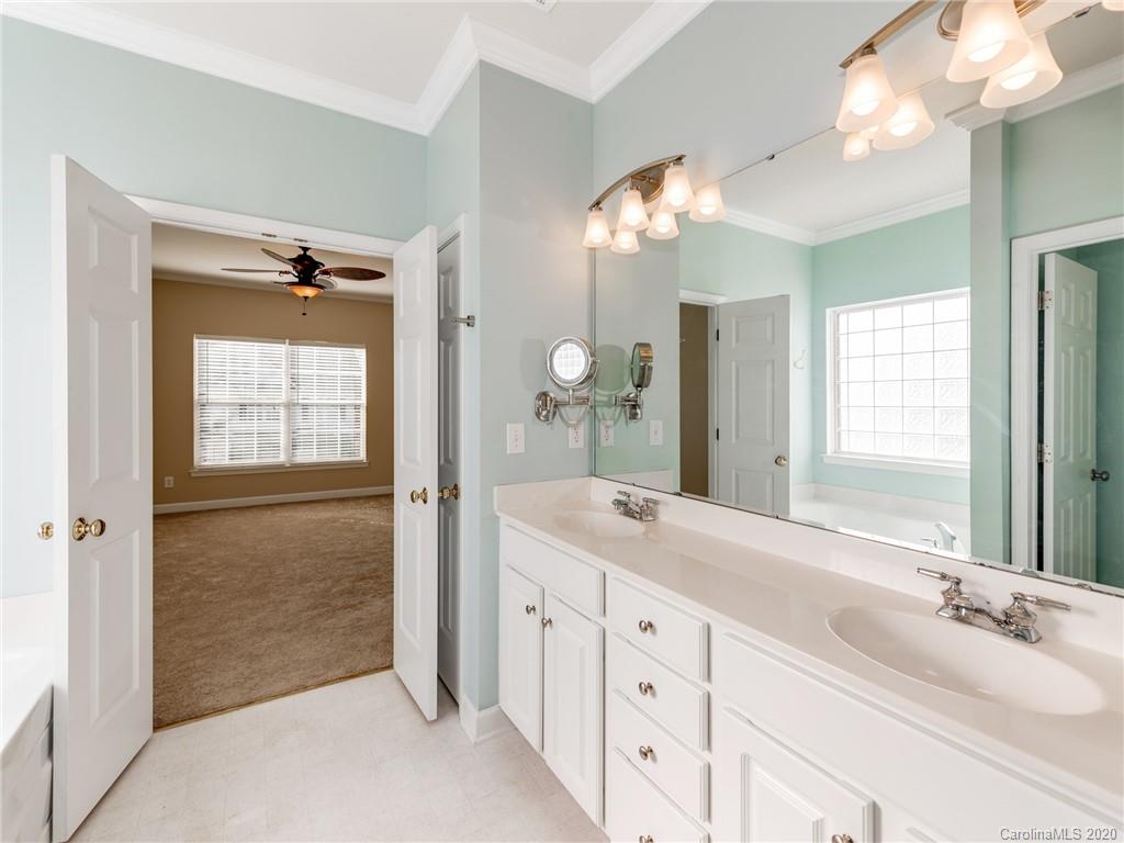 8715 Camberly Road Huntersville, NC 28078 - Photo 26 of 40 Gallery Image 26