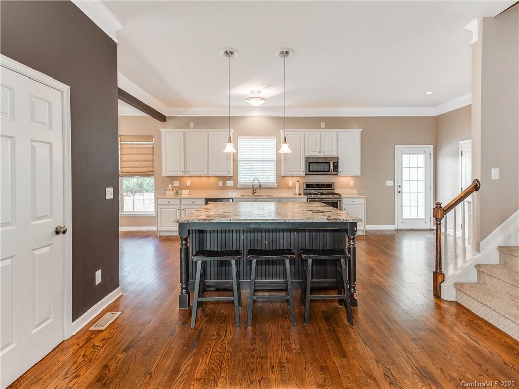 8715 Camberly Road Huntersville, NC 28078 - Photo 7 of 40 Gallery Image 7