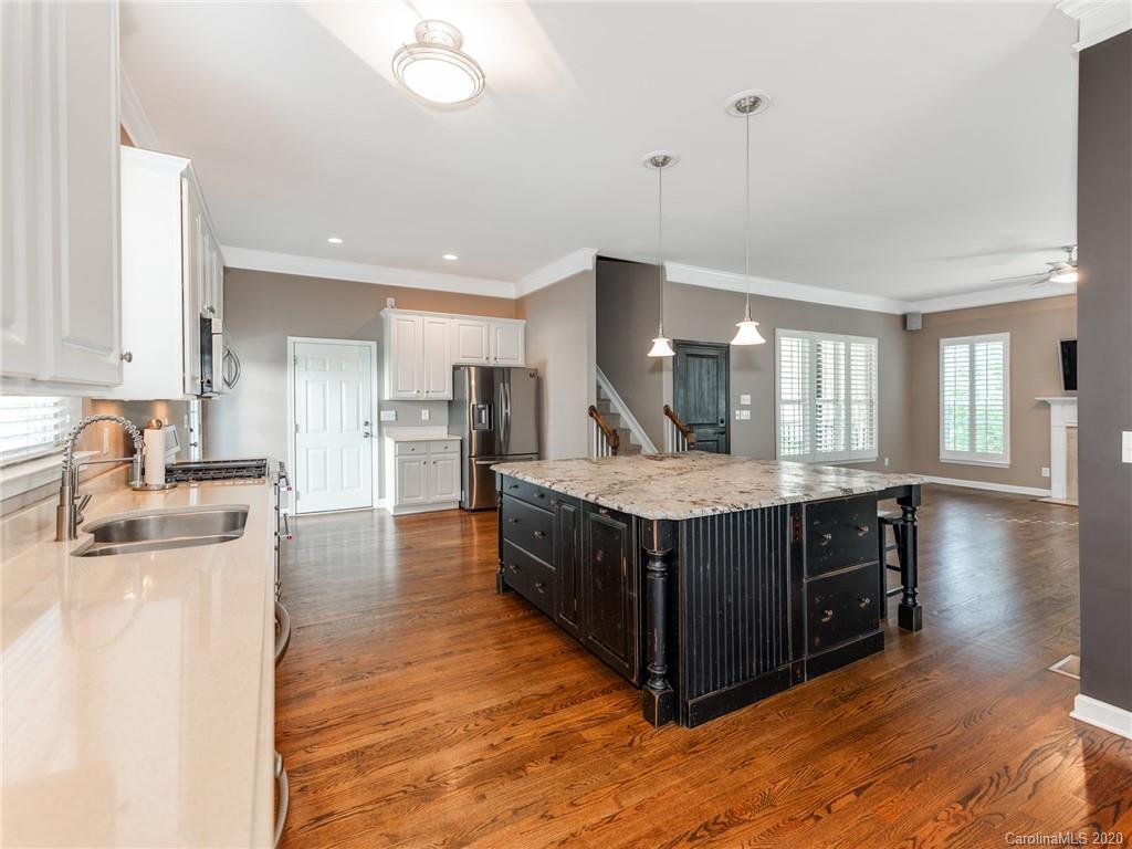 8715 Camberly Road Huntersville, NC 28078 - Photo 9 of 40 Gallery Image 9