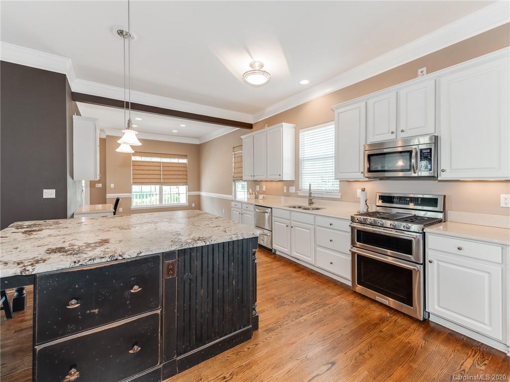 8715 Camberly Road Huntersville, NC 28078 - Photo 10 of 40 Gallery Image 10