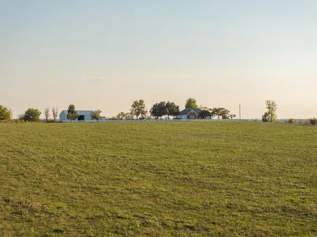 $515,000 | 800 Northwest 950 Road, Blairstown, MO 64726