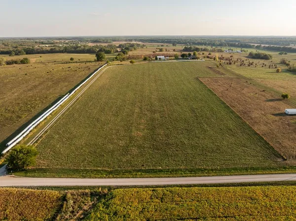 $515,000 | 800 Northwest 950 Road, Blairstown, MO 64726