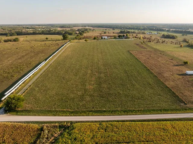 $515,000 | 800 Northwest 950 Road, Blairstown, MO 64726