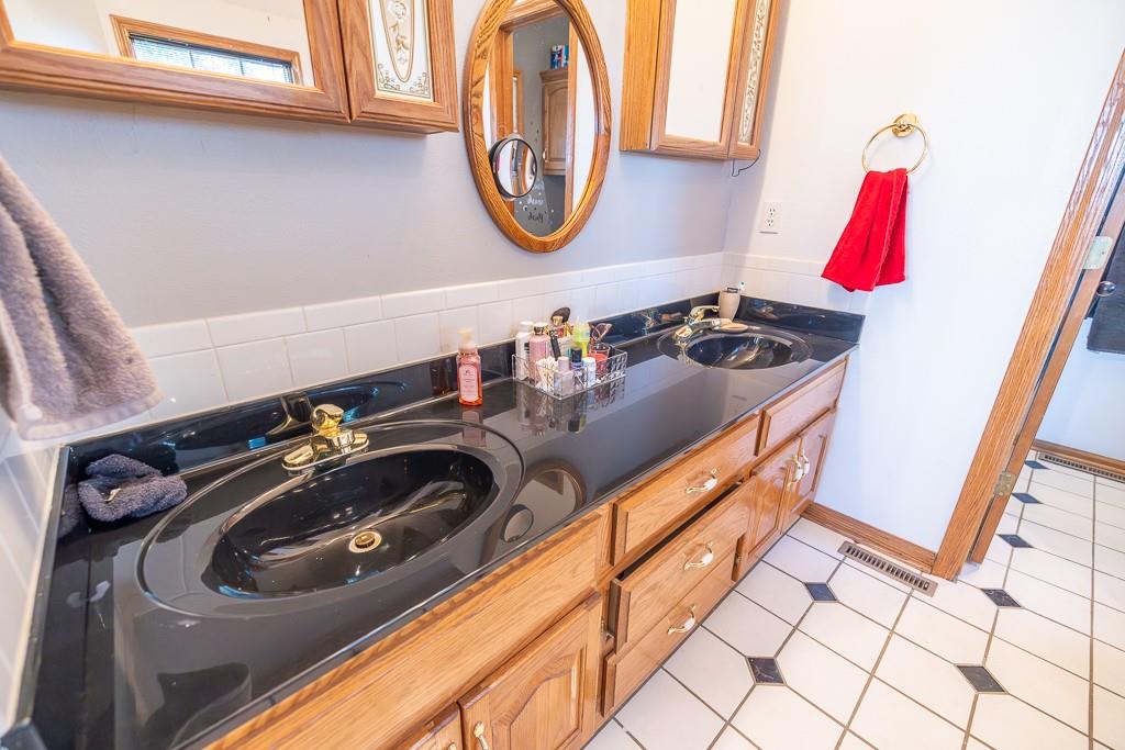 800 Northwest 950 Road Blairstown, MO 64726 - Photo 41 of 72