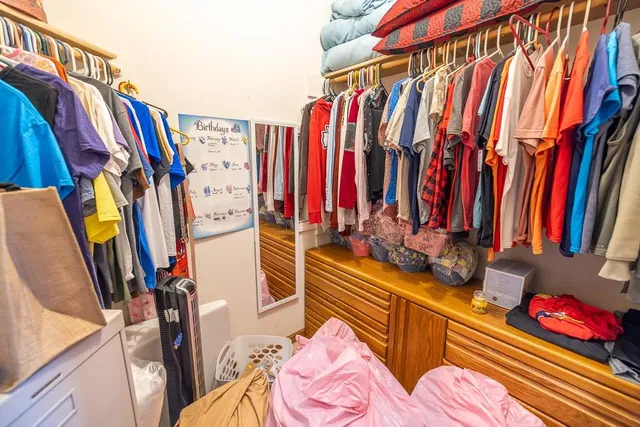 $515,000 | 800 Northwest 950 Road, Blairstown, MO 64726