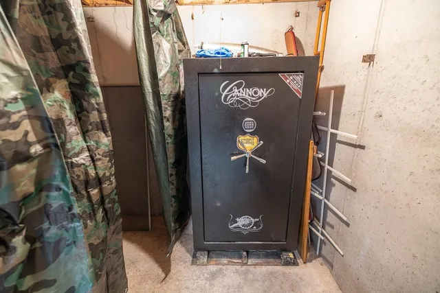 $515,000 | 800 Northwest 950 Road, Blairstown, MO 64726