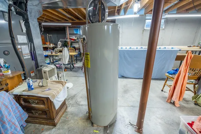 $515,000 | 800 Northwest 950 Road, Blairstown, MO 64726