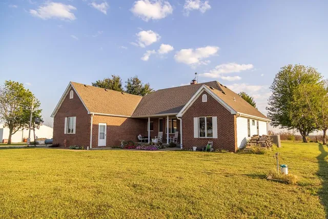 $515,000 | 800 Northwest 950 Road, Blairstown, MO 64726