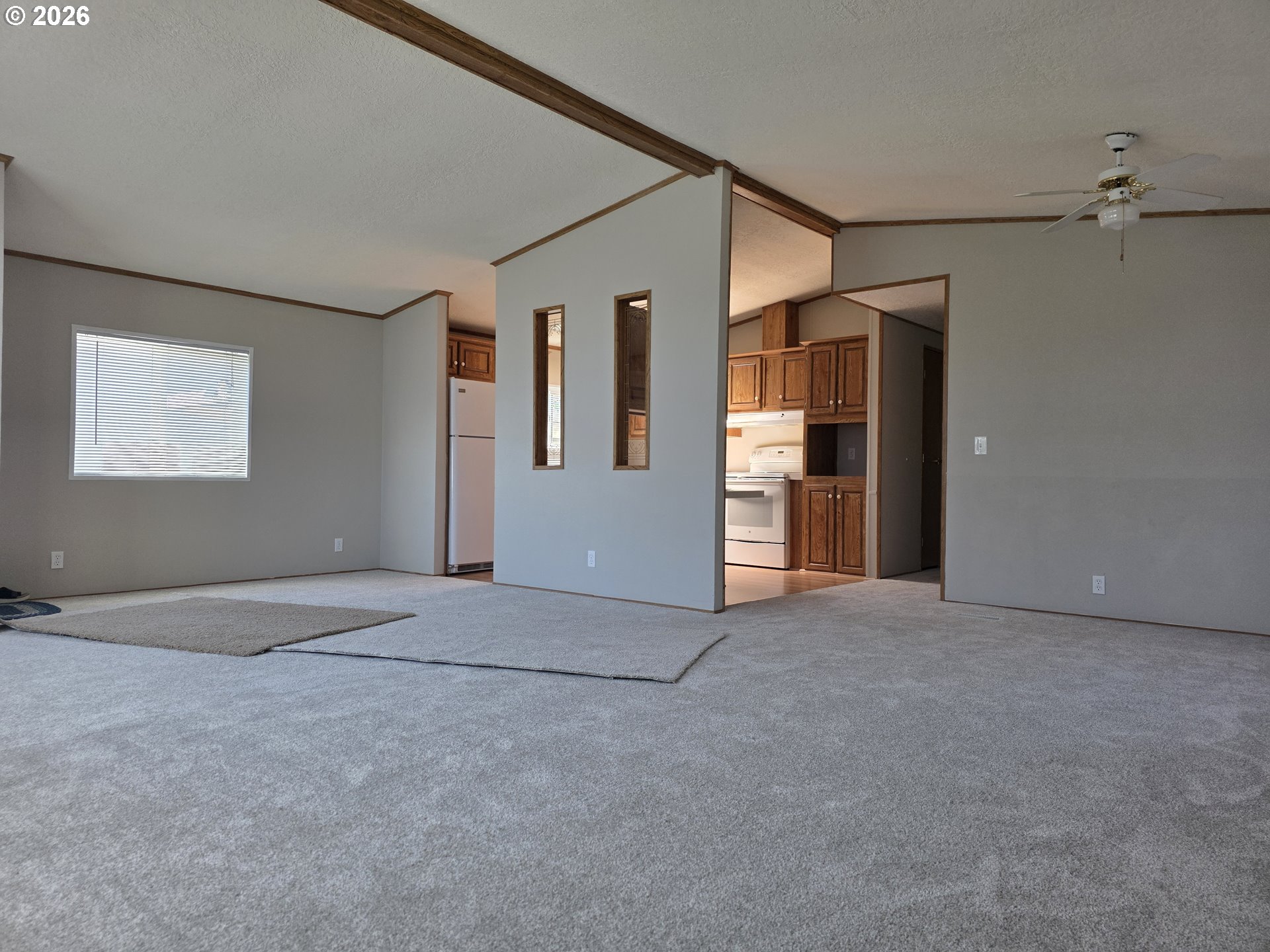 1901 Southeast Minter Bridge Road, Unit 38 Hillsboro, OR 97123 - Photo 5 of 16