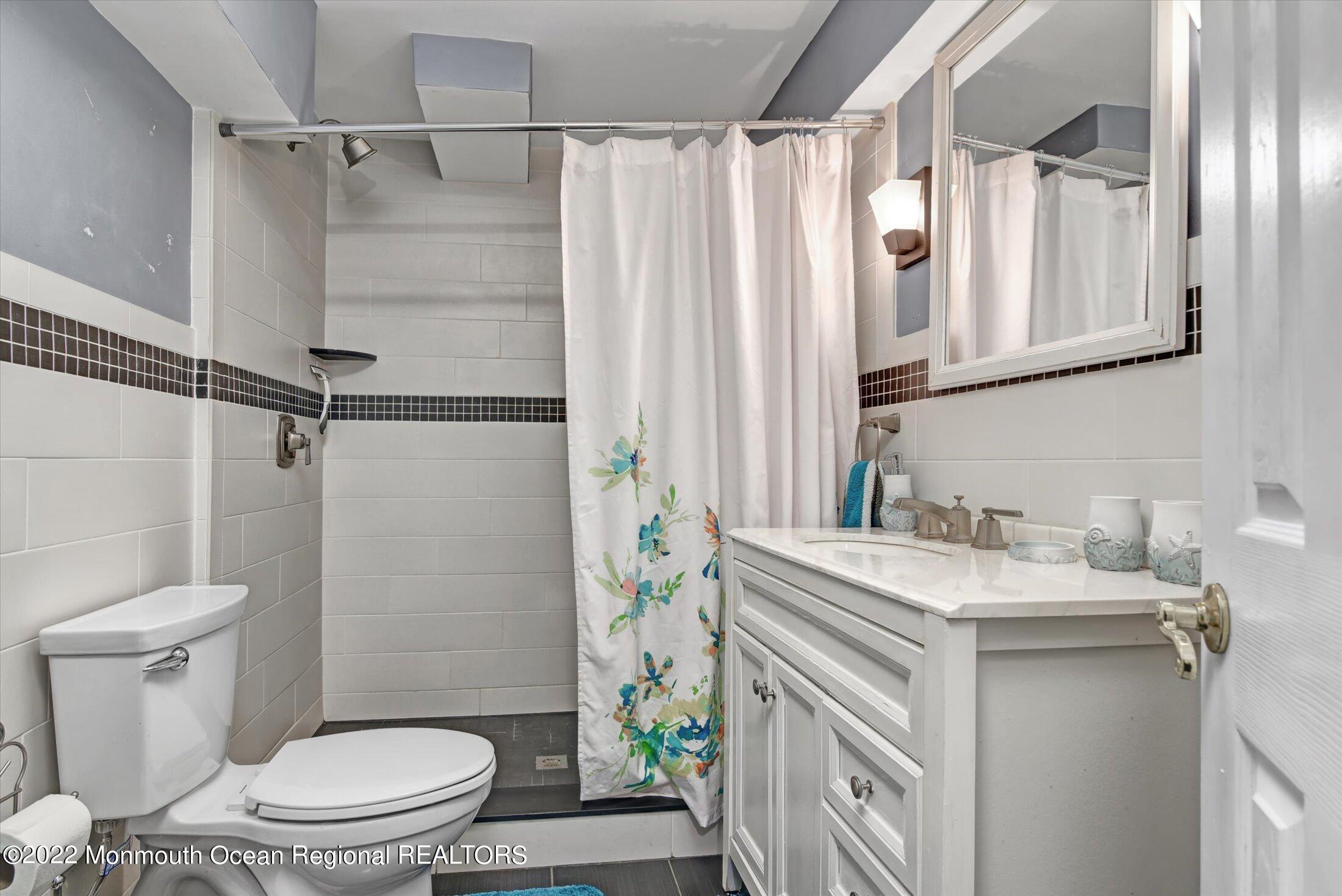 514 Cobain Road Jackson, NJ 08527 - Photo 20 of 30 28-Bathroom Lower Level