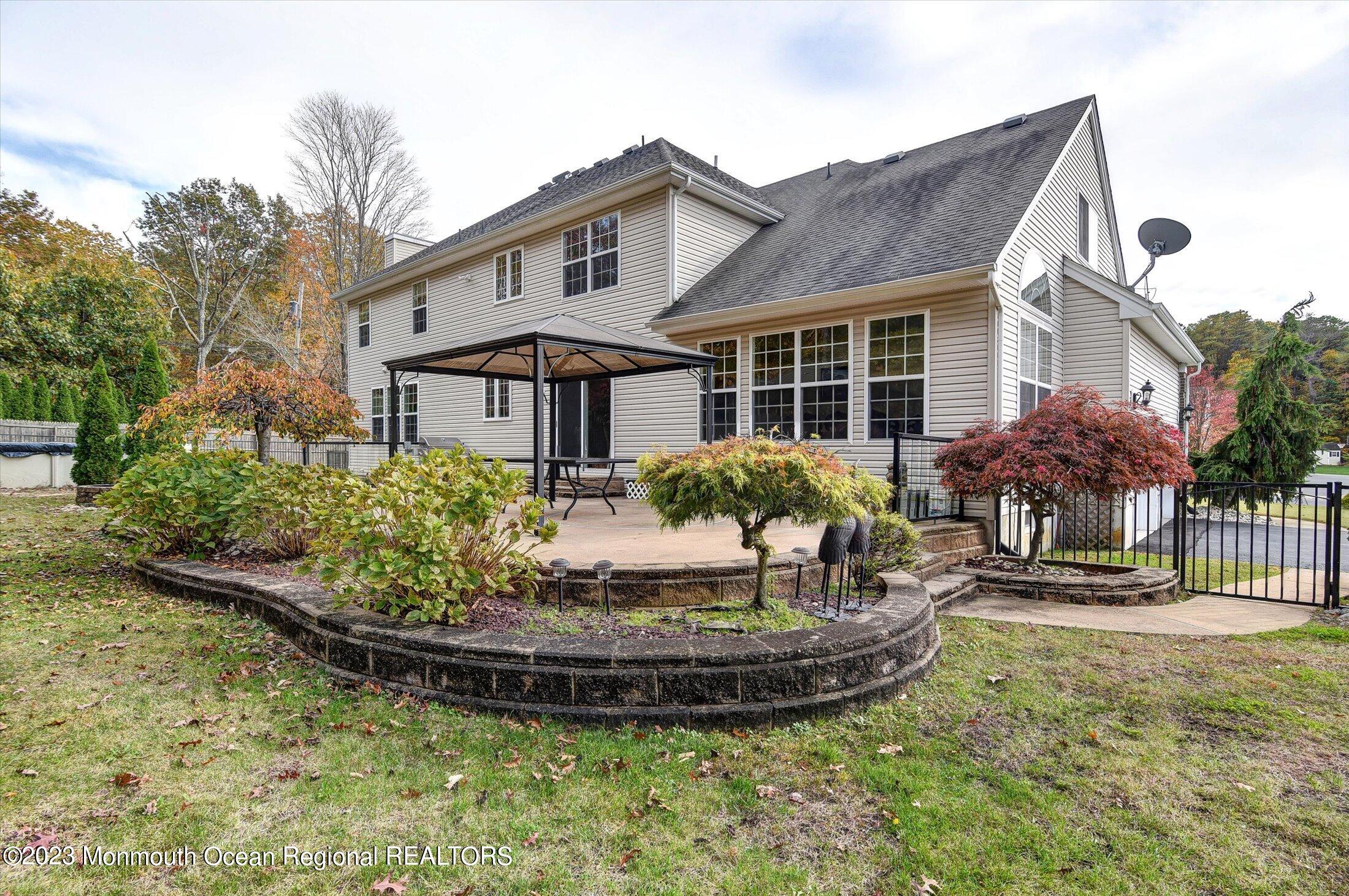 514 Cobain Road Jackson, NJ 08527 - Photo 23 of 30 31-Patio