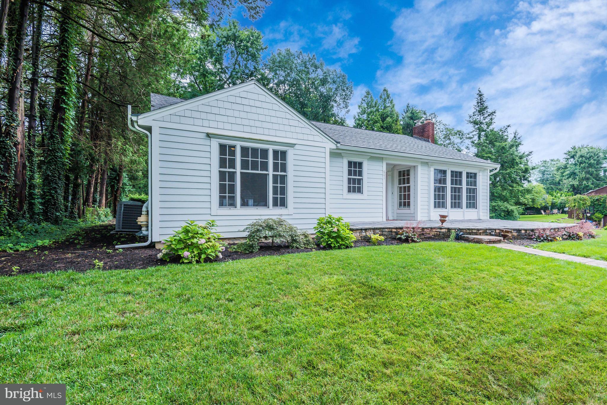 601 Devon Road Camp Hill, PA 17011 - Photo 3 of 30 Gallery Image 3