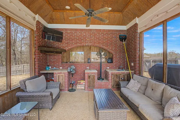 $669,000 | 4271 Trumpington Cove, Southaven, MS 38672