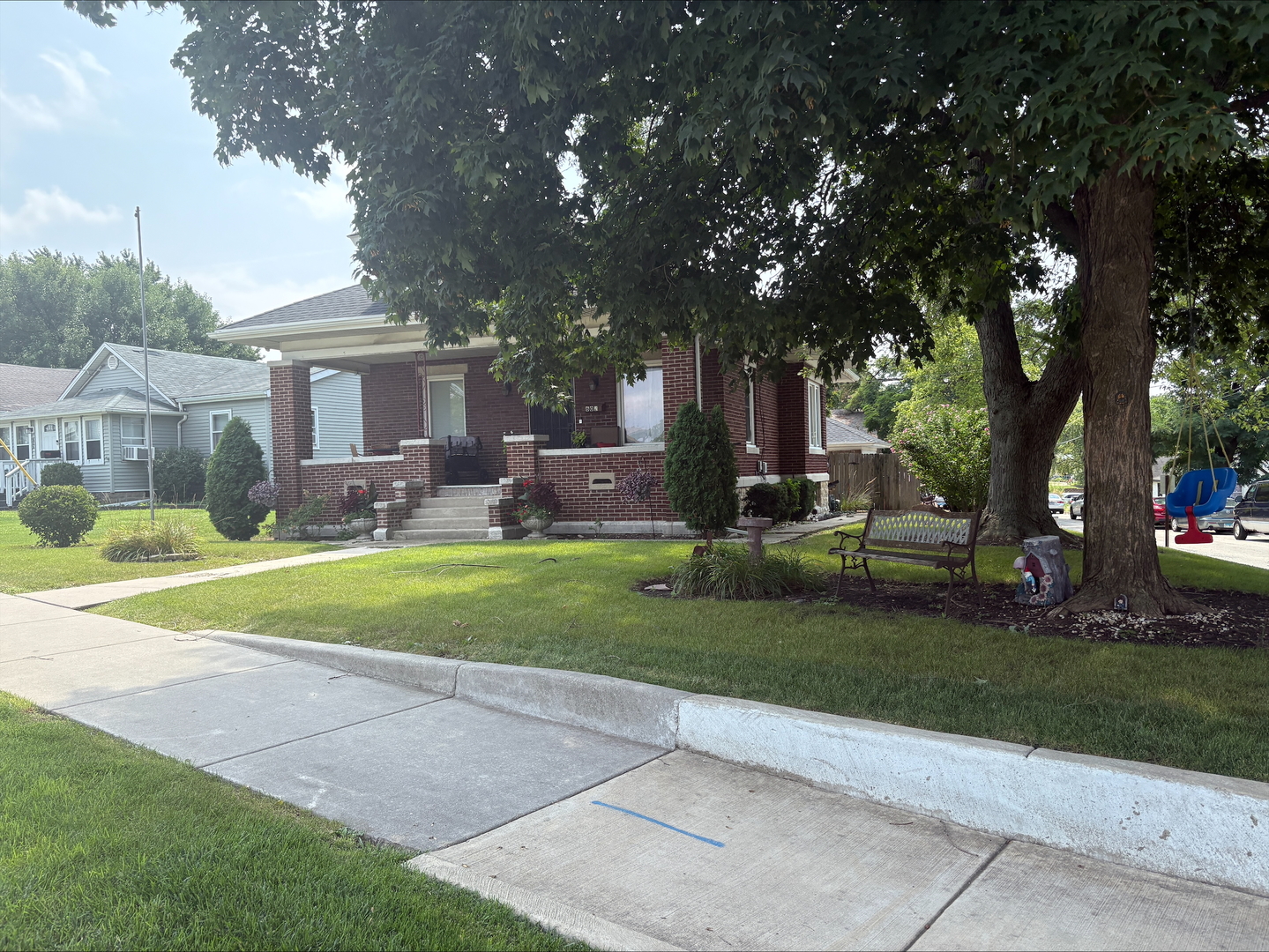 602 McCarthy Road Lemont, IL 60439 - Photo 3 of 3 Gallery Image 3