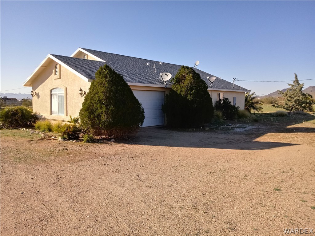 2851 McConnico Road Golden Valley, AZ 86413 - Photo 2 of 33 Gallery Image 2