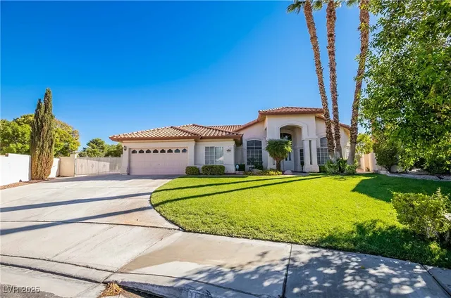 $5,995 | 1400 Castle Crest Drive, Las Vegas, NV 89117
