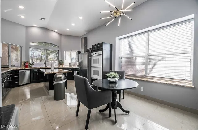 $5,995 | 1400 Castle Crest Drive, Las Vegas, NV 89117